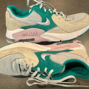 ~~Nike Air Max Excee Womens 8.5 sneakers in the 'Pure Platinum Doll' colorway